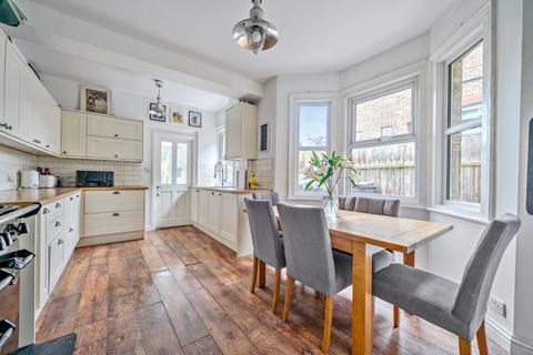 4 bedroom semi-detached house for sale, Stomp Road, Burnham, SL1