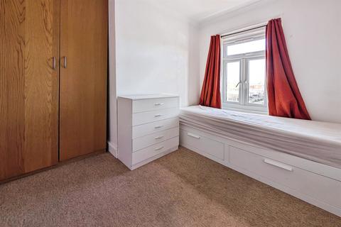 1 bedroom semi-detached house to rent, 11 Malmesbury Place, Southampton SO15