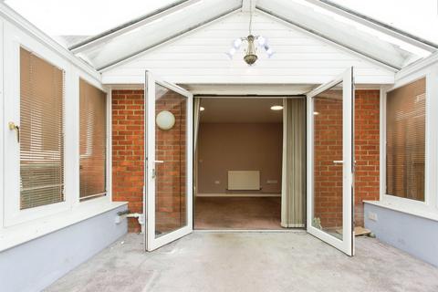 1 bedroom semi-detached bungalow for sale, Frampton Close, Newmarket