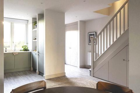 3 bedroom terraced house to rent, Ayrton Avenue, Eddington, Cambridge