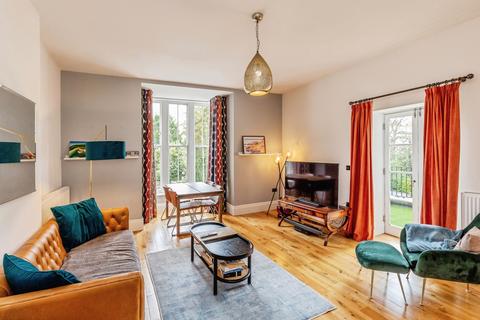 2 bedroom flat for sale, Oakfield Road, BRISTOL, BS8