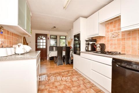 3 bedroom end of terrace house for sale, Laurel Crescent, Croydon CR0
