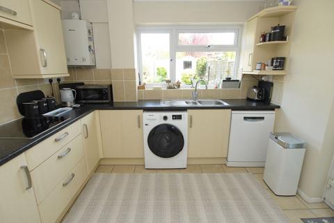 3 bedroom semi-detached house for sale, Brookfield, Kemsing, TN15