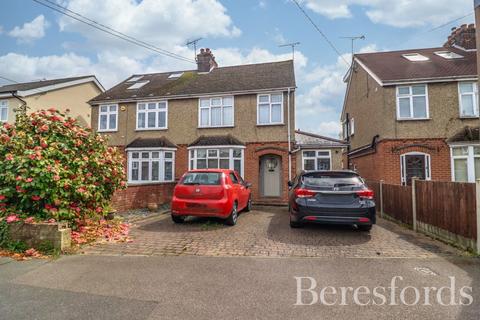 3 bedroom semi-detached house for sale, Clare Road, Braintree, CM7