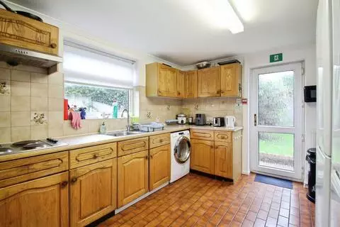 1 bedroom house of multiple occupation to rent – pohled 2