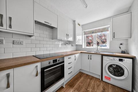 2 bedroom terraced house for sale, Windgates, Surrey GU4