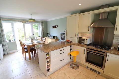 3 bedroom detached house for sale, Yew Tree Close, Walkern, Stevenage, Hertfordshire, SG2