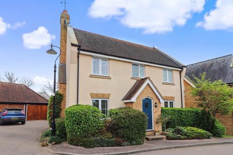 3 bedroom detached house for sale, Yew Tree Close, Walkern, Stevenage, Hertfordshire, SG2
