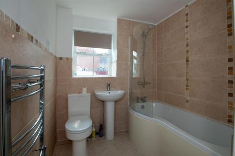 2 bedroom apartment to rent, Kendall Place, Milton Keynes MK5