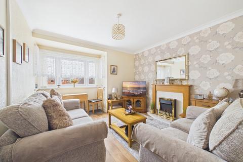 2 bedroom apartment for sale, Linwood Court , Guisborough