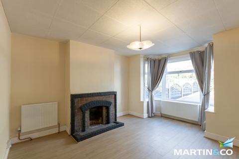 3 bedroom semi-detached house to rent, Wolverhampton Road, Oldbury, B68
