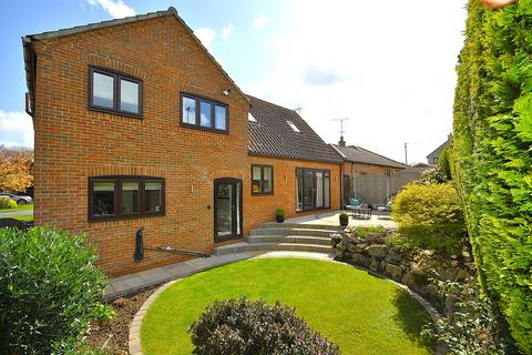 4 bedroom detached house for sale, Home Meadows, Doncaster DN11