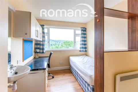 4 bedroom terraced house to rent, Alpine Gardens, Bath, BA1
