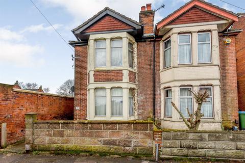 1 bedroom semi-detached house to rent, 11 Malmesbury Place, Southampton SO15