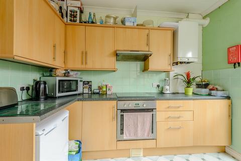 1 bedroom semi-detached house to rent, 11 Malmesbury Place, Southampton SO15