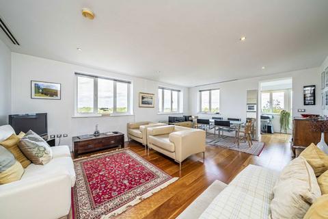 3 bedroom flat for sale, Strand Drive, Kew TW9