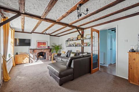 3 bedroom semi-detached house for sale, High Elms, Rainham,