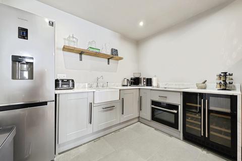 2 bedroom apartment for sale, Queens Lane, Newcastle Upon Tyne, NE1