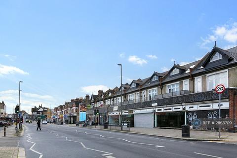 2 bedroom terraced house to rent, Mitcham Road, London, SW17