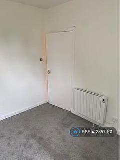2 bedroom flat to rent, Arklay Place, Dundee, DD3