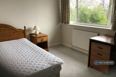 3 bedroom end of terrace house to rent, Sandy Hill Road, Farnham, GU9