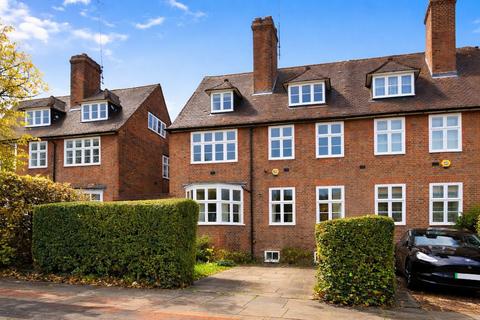 Rotherwick Road, Hampstead Garden Suburb, NW11