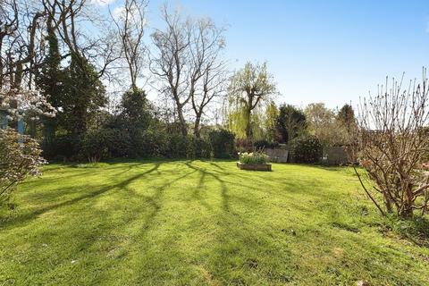 3 bedroom detached house for sale, Calthorpe Close, Walsall, WS5 3LT