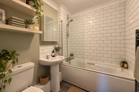 2 bedroom ground floor flat for sale, The Dale, Oxford