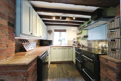 3 bedroom detached house for sale, Main Street, Newark, NG22
