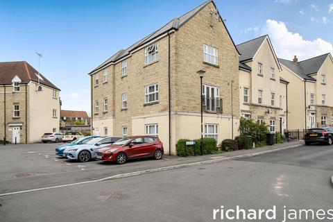 Apartment - Redhouse, Redhouse SN25