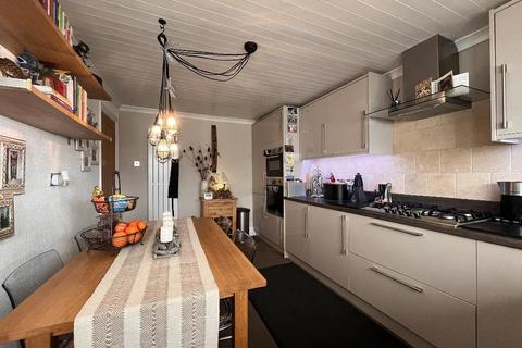 2 bedroom semi-detached bungalow for sale, Torrisholme, Morecambe LA4