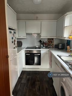 Studio to rent, Yiewsley, West Drayton, UB7