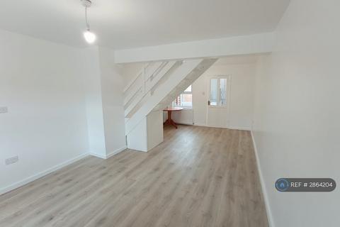 2 bedroom terraced house to rent, Manor Road, Erith, DA8