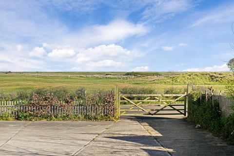 4 bedroom bungalow for sale, Dymchurch Road, St. Marys Bay, Romney Marsh, Kent, TN29