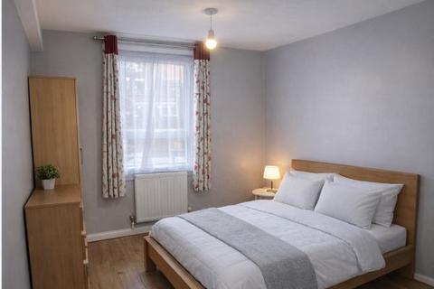 1 bedroom flat to rent, Simmons House, N7