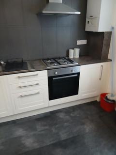 1 bedroom flat to rent, Simmons House, N7