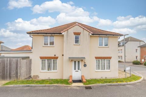 3 bedroom semi-detached house for sale, Davy Street, Aylesham, Canterbury, Kent, CT3