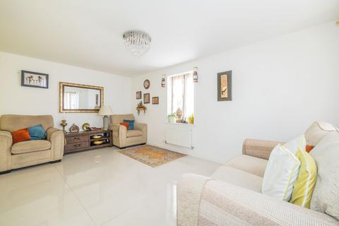3 bedroom semi-detached house for sale, Davy Street, Aylesham, Canterbury, Kent, CT3