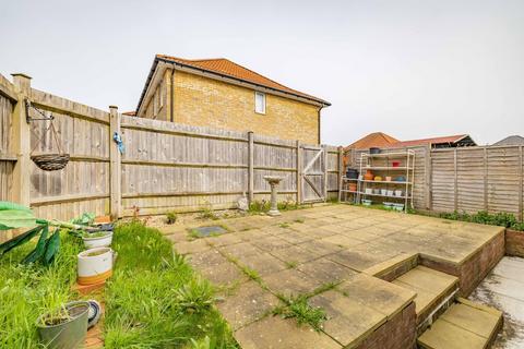 3 bedroom semi-detached house for sale, Davy Street, Aylesham, Canterbury, Kent, CT3