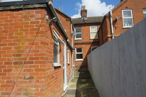 3 bedroom house to rent, Nat Flatman Street, NEWMARKET