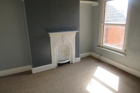 3 bedroom house to rent, Nat Flatman Street, NEWMARKET