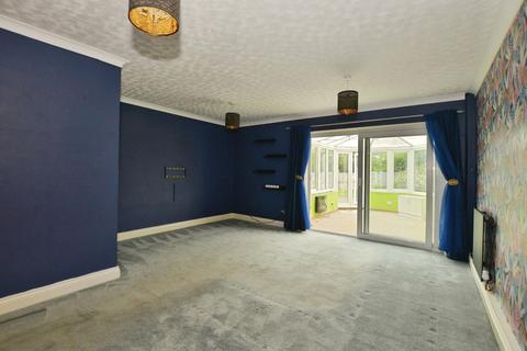 3 bedroom end of terrace house for sale, Cheeselands, Ashford, Kent, TN27