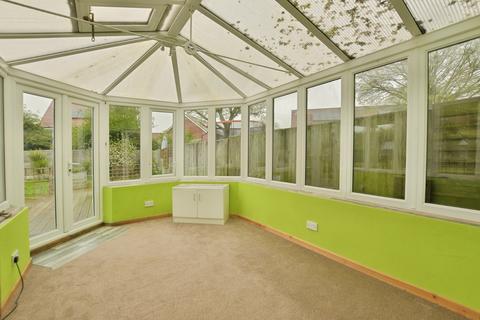 3 bedroom end of terrace house for sale, Cheeselands, Ashford, Kent, TN27
