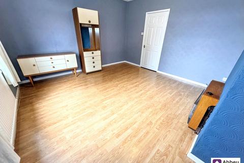 3 bedroom semi-detached house for sale, Billington Close, Leicester, LE4