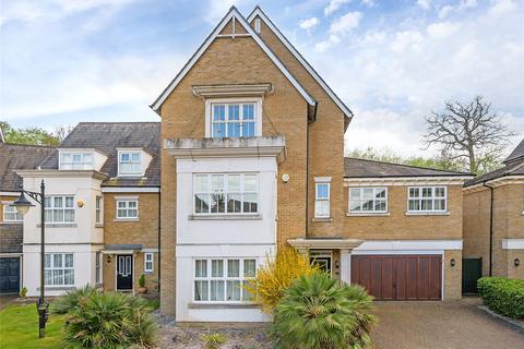 Deveraux Close, Beckenham, BR3