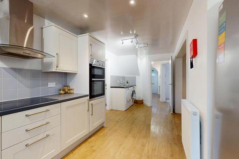 6 bedroom house to rent, Ferndale Road, Bristol BS7