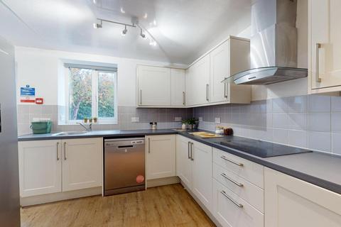 6 bedroom house to rent, Ferndale Road, Bristol BS7