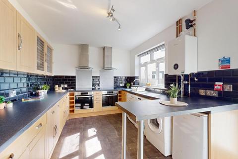 7 bedroom house to rent, Lyddington Road, Bristol BS7