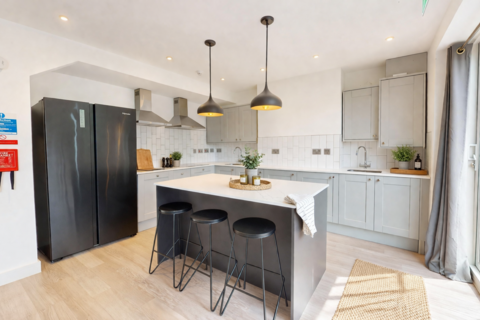 6 bedroom house to rent, Braemar Avenue, Bristol BS7