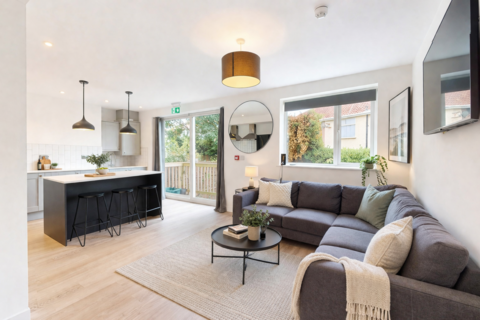 6 bedroom house to rent, Braemar Avenue, Bristol BS7